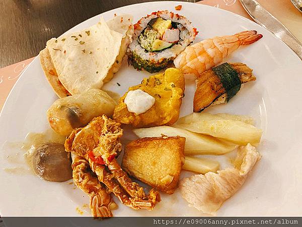 甜蜜CD加入住台北福華飯店行政套房、彩虹座自助下午茶 (17).jpg 甜蜜CD加入住台北福華飯店行政套房、彩虹座自助下午茶 (17).jpg