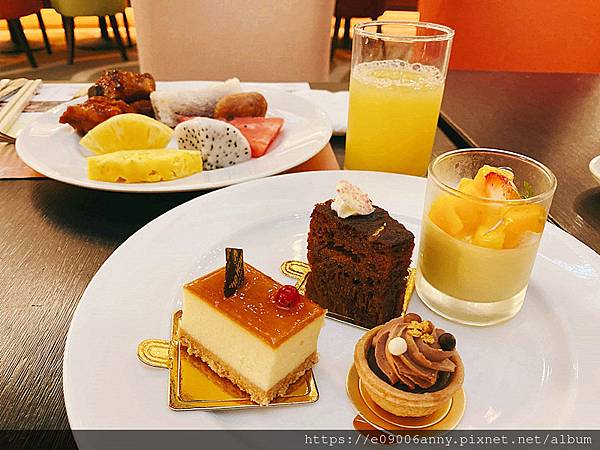 甜蜜CD加入住台北福華飯店行政套房、彩虹座自助下午茶 (24).jpg 甜蜜CD加入住台北福華飯店行政套房、彩虹座自助下午茶 (24).jpg