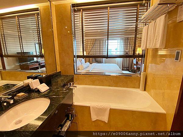 甜蜜CD加入住台北福華飯店行政套房、彩虹座自助下午茶 (39).jpg 甜蜜CD加入住台北福華飯店行政套房、彩虹座自助下午茶 (39).jpg