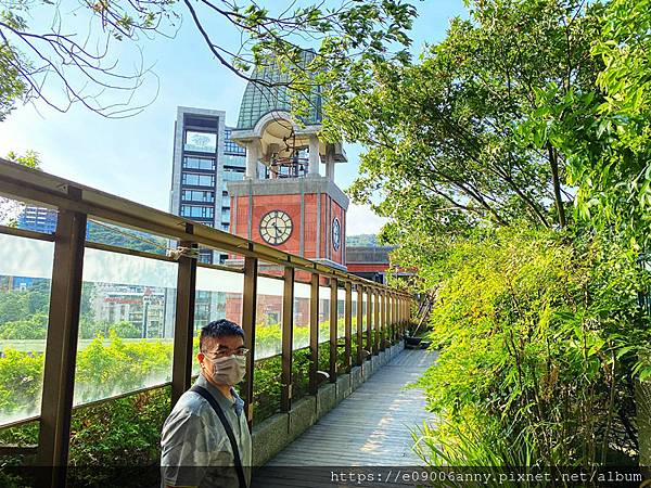 甜蜜CD加入住台北維多利亞酒店時尚豪華客房.泳池.健身房等設施 (2).jpg