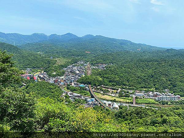 甜蜜CD家111.07.16逸仙山登山步道 (12).jpg