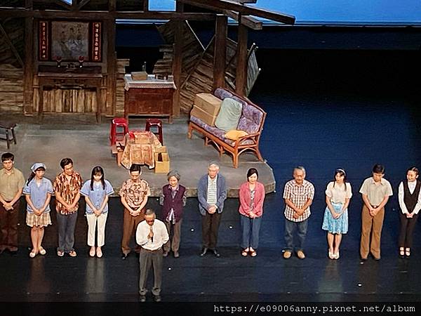 甜蜜CD家去看人間條件七舞台劇 (2).jpg