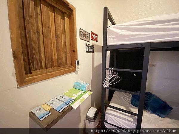 甜蜜CD家在金門下午，路過乳山遊客中心看動物常設展場。到全聯買冰和午餐回民宿吃睡午覺休息。民宿老闆送我們去機場搭機回松山機場 (32).jpg