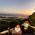 11203甜蜜CD家到台北內湖碧山巖看夕陽夜景 (11).jpg