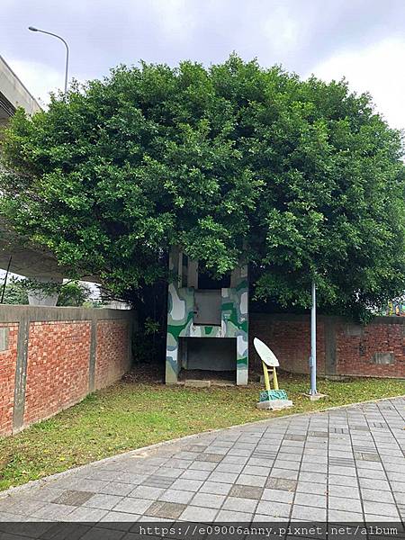 甜蜜CD家到國防砲陣地運動公園看飛機 (1).jpg