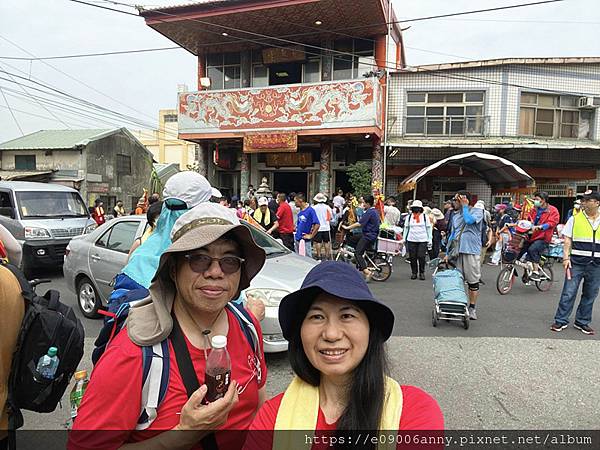 1120422甜蜜CD家跟著媽祖繞境早上從追分走到南瑤宮 (25).jpg