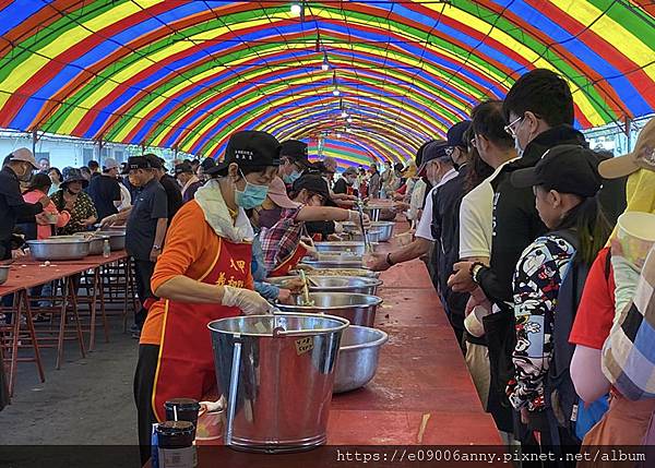 1120430甜蜜CD家跟媽祖遶境回鑾最後一天從清水到大甲鎮瀾宮 (97).jpg