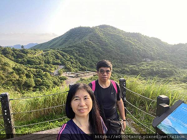 11206甜蜜CD家去七星山小百岳.七星東峰和主峰 (26).jpg 11206甜蜜CD家去七星山小百岳.七星東峰和主峰 (26).jpg