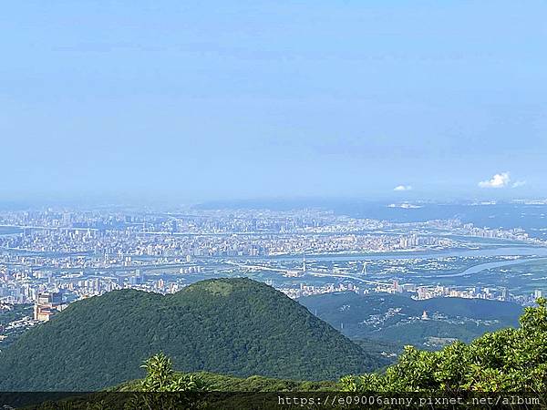 11206甜蜜CD家去七星山小百岳.七星東峰和主峰 (39).jpg 11206甜蜜CD家去七星山小百岳.七星東峰和主峰 (39).jpg