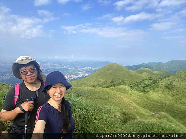 11206甜蜜CD家去七星山小百岳.七星東峰和主峰 (56).jpg 11206甜蜜CD家去七星山小百岳.七星東峰和主峰 (56).jpg