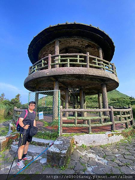 11206甜蜜CD家去七星山小百岳.七星東峰和主峰 (78).jpg