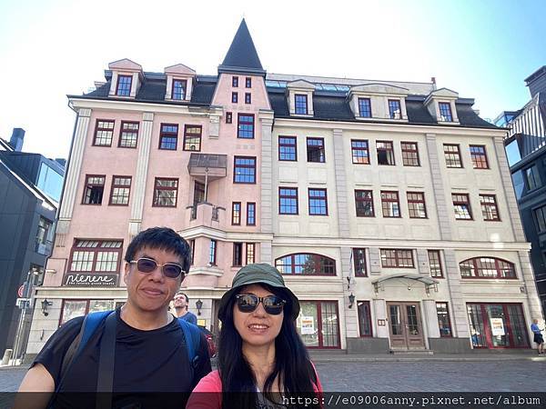 Day7-2甜蜜CD家歐洲7國~拉脫維亞里加老城區（上）中央市場、聖彼得教堂、黑頭宮 (30).jpg