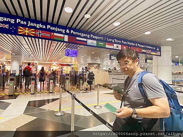 甜蜜CD家吉隆坡之旅Day1-2入境馬來西亞需要填寫「數位入境卡」(MDAC) 可「自動通關」出入境馬來西亞 (2).jpg 甜蜜CD家吉隆坡之旅Day1-2入境馬來西亞需要填寫「數位入境卡」(MDAC) 可「自動通關」出入境馬來西亞 (2).jpg