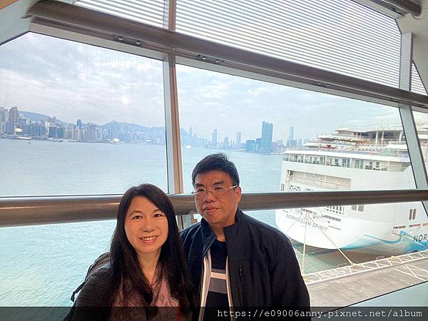 2025甜蜜CD家搭郵輪到香港碼頭，搭車到機場，香港機場環亞貴賓室DAY3-1 (1).jpg