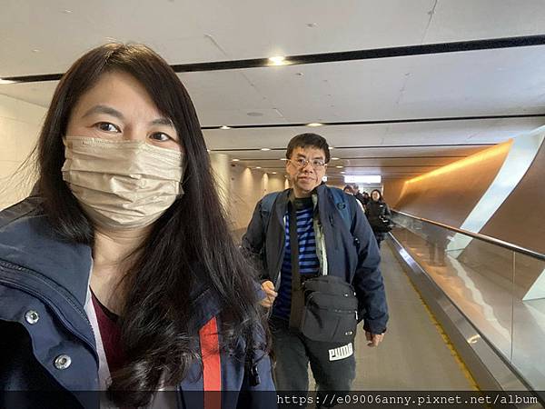 2025甜蜜CD家Day4-2從濟州機場搭韓亞航到首爾金浦機場,濟州機場午餐,在空中看銀白世界的雪景 (52).jpg 2025甜蜜CD家Day4-2從濟州機場搭韓亞航到首爾金浦機場,濟州機場午餐,在空中看銀白世界的雪景 (52).jpg