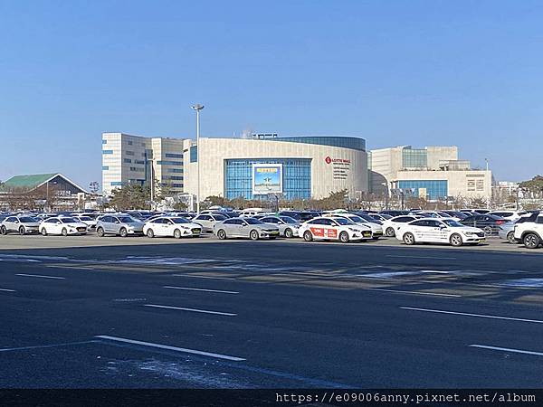 2025甜蜜CD家Day4-3 韓國首爾金浦機場旁樂天購物商場與樂天超市 (4).jpg 2025甜蜜CD家Day4-3 韓國首爾金浦機場旁樂天購物商場與樂天超市 (4).jpg