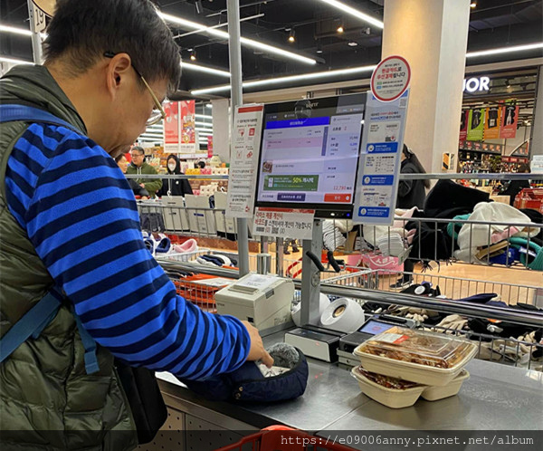 2025甜蜜CD家Day4-3 韓國首爾金浦機場旁樂天購物商場與樂天超市 (14).jpg 2025甜蜜CD家Day4-3 韓國首爾金浦機場旁樂天購物商場與樂天超市 (14).jpg