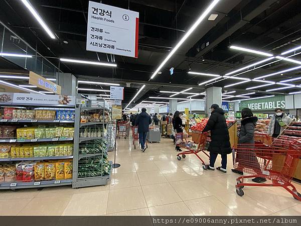 2025甜蜜CD家Day4-3 韓國首爾金浦機場旁樂天購物商場與樂天超市 (25).jpg 2025甜蜜CD家Day4-3 韓國首爾金浦機場旁樂天購物商場與樂天超市 (25).jpg