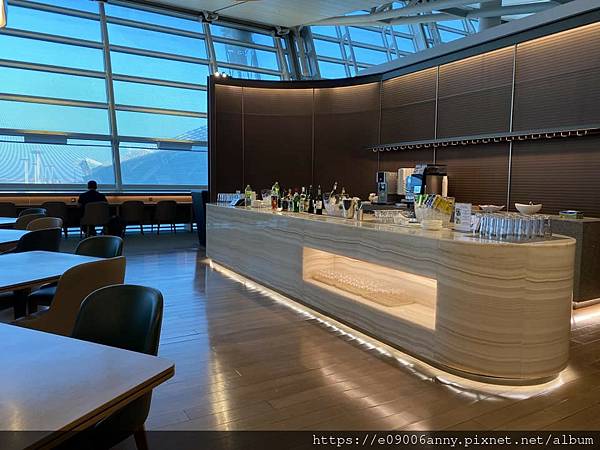 2025甜蜜CD家Day5-1首爾機場韓亞航機場貴賓室，搭乘商務艙專屬的尊貴禮遇 (19).jpg