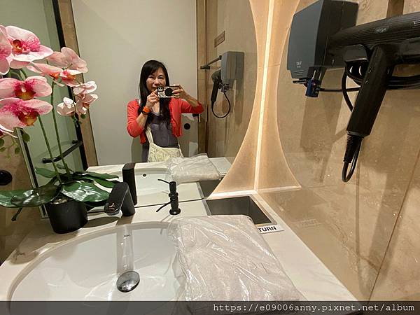 甜蜜CD家澳洲10日遊DAY10-1從墨爾本到新加坡搭「新加坡航空」初體驗 & 樟宜機場夜遊11407 (45).jpg 甜蜜CD家澳洲10日遊DAY10-1從墨爾本到新加坡搭「新加坡航空」初體驗 & 樟宜機場夜遊11407 (45).jpg