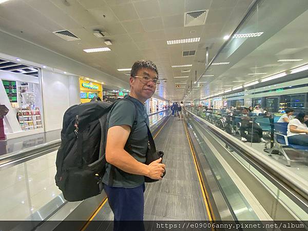 甜蜜CD家長灘島自由行Day3-5從馬尼拉機場搭泰國航空到曼谷BKK機場2025 (3).jpg
