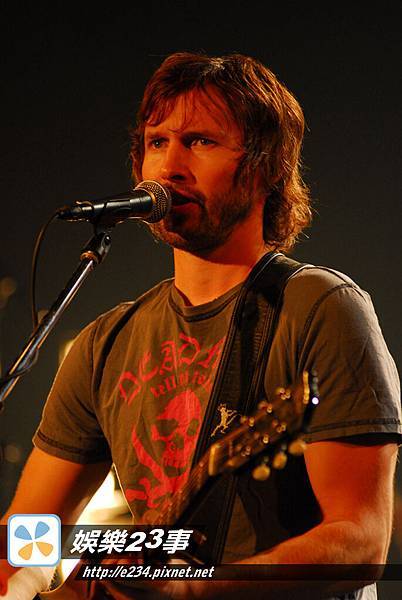 JamesBlunt01.jpg