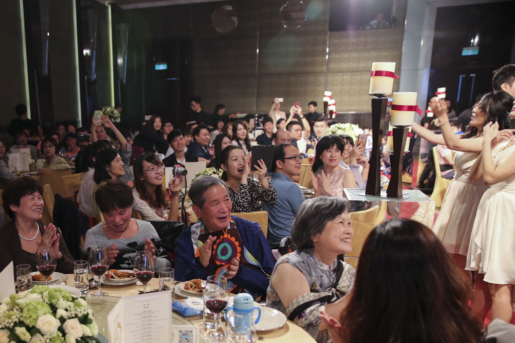 S-(小圖)-跳舞進場-15.JPG S-(小圖)-跳舞進場-15.JPG