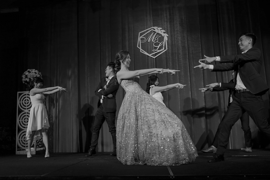 S-(小圖)-跳舞進場-23.JPG S-(小圖)-跳舞進場-23.JPG