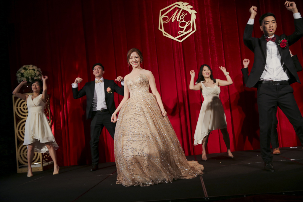 S-(小圖)-跳舞進場-27.JPG S-(小圖)-跳舞進場-27.JPG