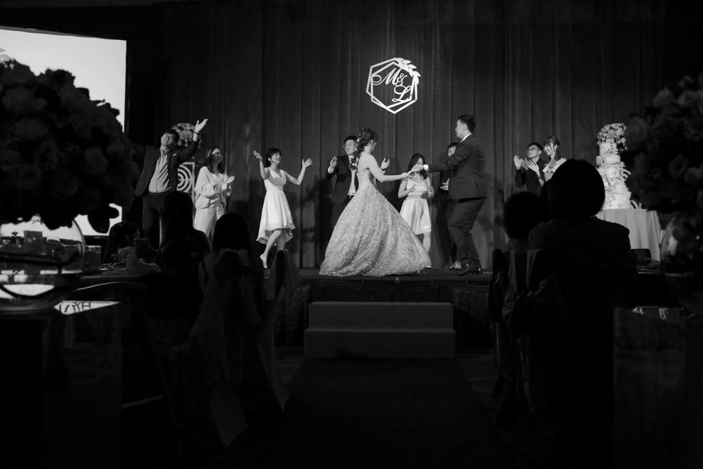 S-(小圖)-跳舞進場-33.JPG S-(小圖)-跳舞進場-33.JPG