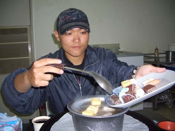 2008 3月14日 阿兵哥吃飯去-CIMG0194.JPG