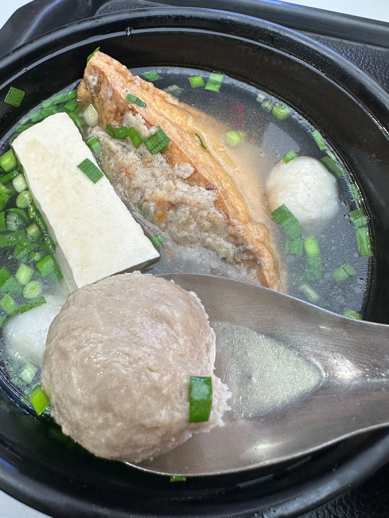 ♡ ིྀ ║ 激推台中大甲美食｜排隊肉丸吃起來｜豆腐肉第一次