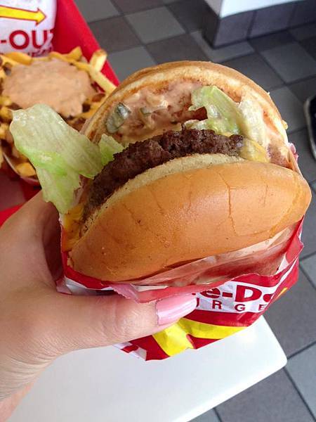 LA洛杉磯innout burger_手繪食物_eatirene LA洛杉磯innout burger_手繪食物_eatirene