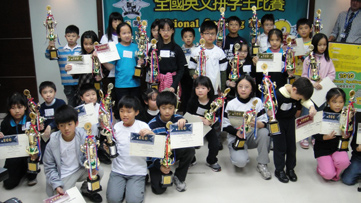 201101 Vo4.jpg 201101 Vo4.jpg