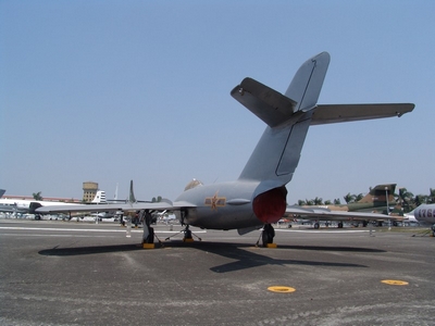 MiG-17  壁畫式戰鬥機    Fresco