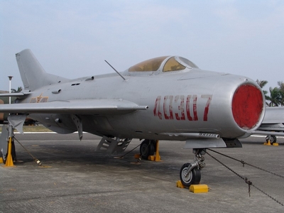 MiG-19 農夫式戰鬥機 Farmer　殲六　J-6