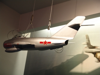 MiG-17 壁畫式戰鬥機   Fresco