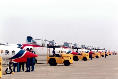 AT-3 自強號教練攻擊機 AT-3 自強號教練攻擊機