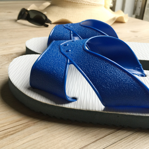 台灣領先全世界 台客界之光 「藍白拖」 台灣領先全世界 台客界之光 「藍白拖」