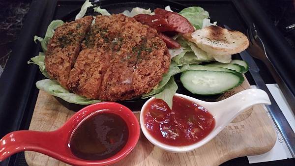 P_20170713_102015_vHDR_Auto.jpg P_20170713_102015_vHDR_Auto.jpg