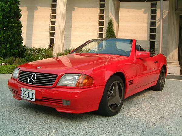 【易特商務網 】1993年BENZ R 129 300SL(紅色)廣告拍片古董車出租)