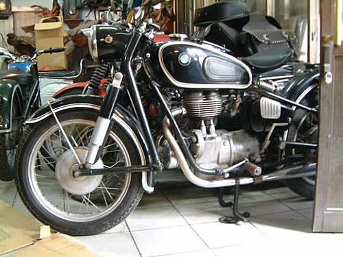 【易特商務網】1958年BMW 400cc古董機車古董車廣告拍片古董車出租