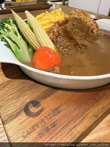 台北車站捷運、京站百貨必吃|咖哩樹@Cecilia 西西莉亞 台北車站捷運、京站百貨必吃|咖哩樹@Cecilia 西西莉亞