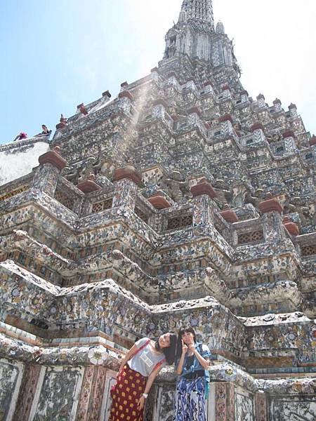 【曼谷鄭王廟Wat Arun】營業時間,交通門票,餐廳美食,行程介紹推薦