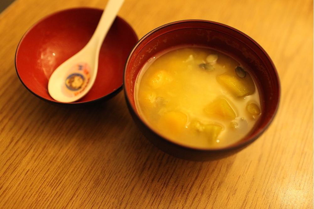 MM018.jpg MM018.jpg