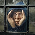 scary-peeper-a-peeping-tom-figurine-to-scare-people-8873.jpg