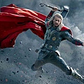 ThorDarkWorld_2194942100-TDW0NNG1._V362444527_RI_SX940_.jpg