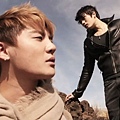 JYJ In hawaii TR 0622.mp4_snapshot_01.21_[2012.07.01_08.48.26]