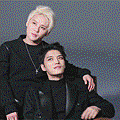 MarieClaire_201408_03.gif