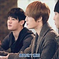 [MrPark]110106_JYJ_SAMSUNG_-_Sharing_a_book_every_day[韩语中字].mp4_snapshot_01.09_[2011.01.08_15.01.30].jpg